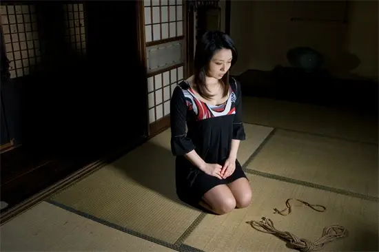 【西檬之家】字母圈的践踏癖：BDSM实践指南